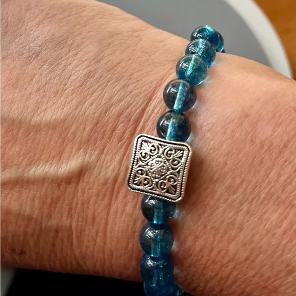 Dark Blue Crystal Handcrafted Beaded Bracelet with Silver Accent - Picture 7 of 7